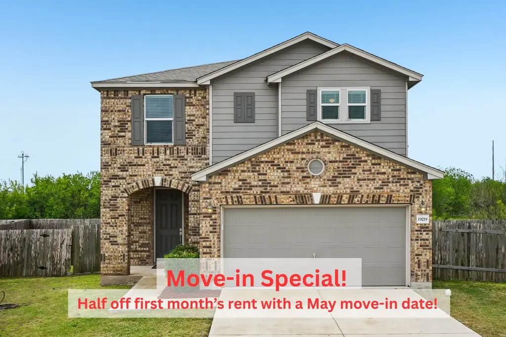 19219 Zachary Taylor Street, Manor