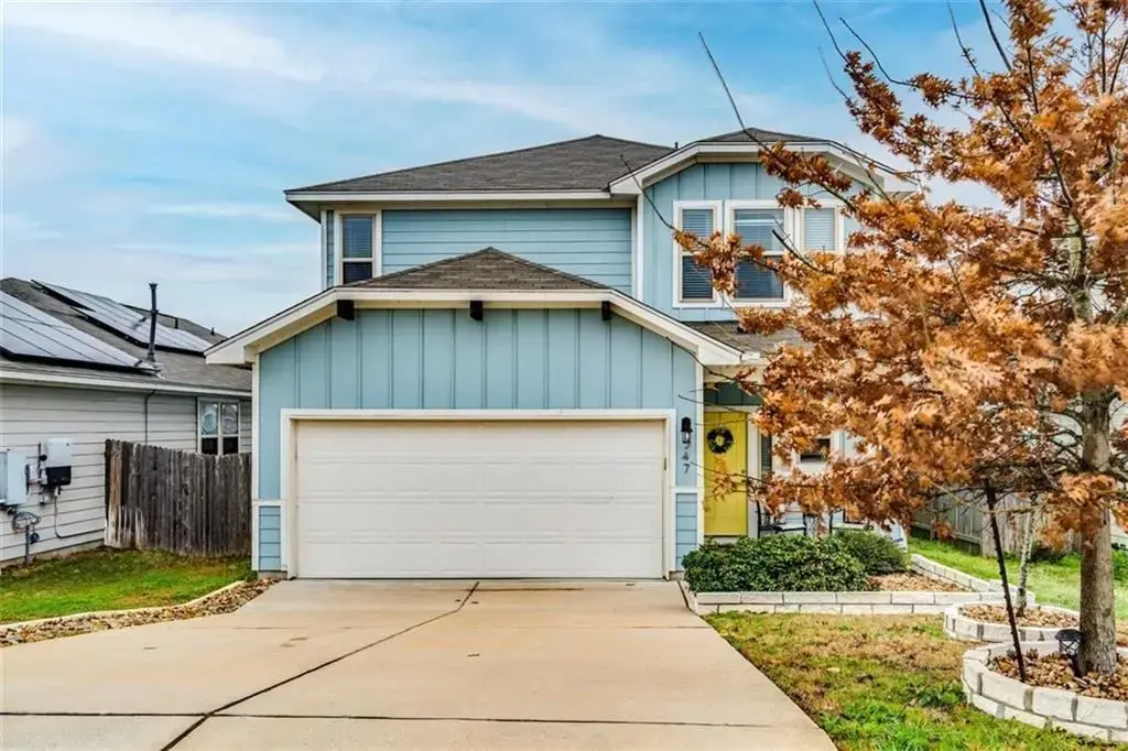 347 Triumph Road, Buda