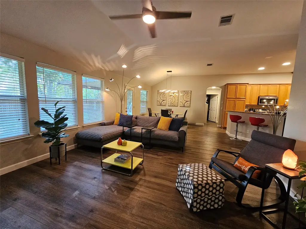 2203 Boneset Trail, Round Rock