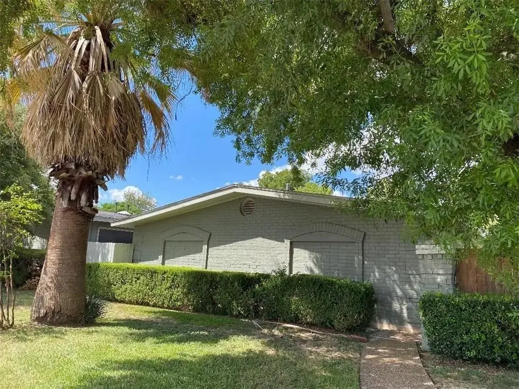 614 W 51st Street 104, Austin