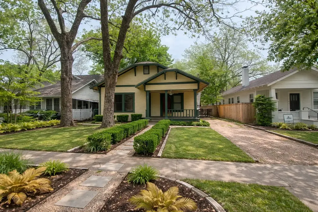 4213 Avenue C A, Austin
