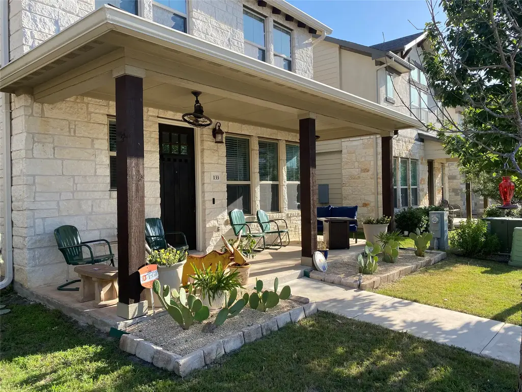133 Buckthorn Drive, Dripping Springs