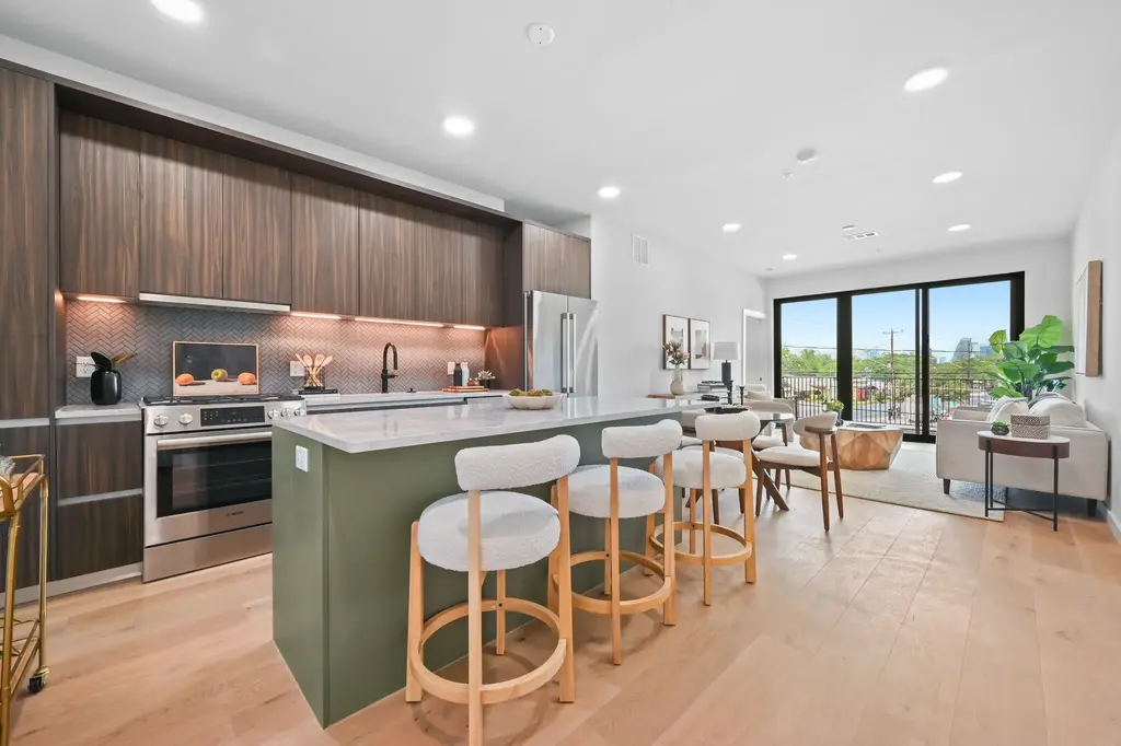 2209 S 1st Street 209, Austin