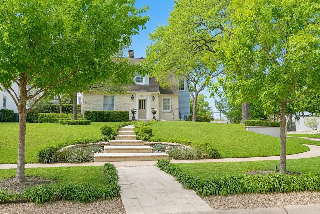 2428 Jarratt Avenue, Austin
