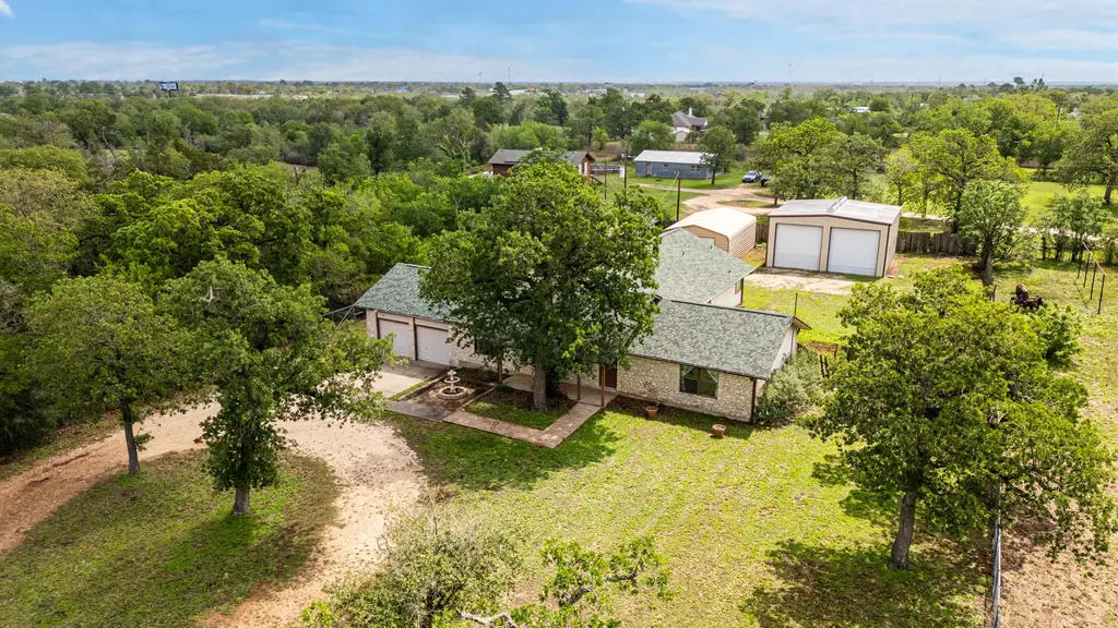 161 Still Forest Drive, Cedar Creek