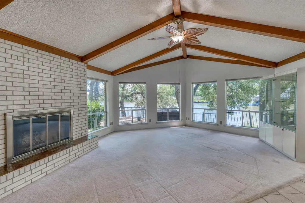 104 Bluebird Lane, Highland Haven