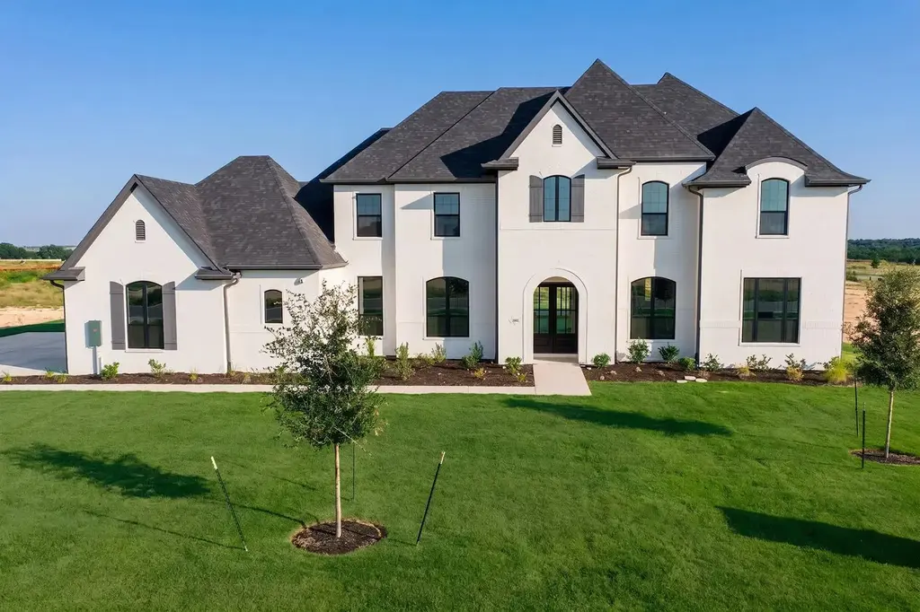 2992 Heritage Heights Road, Leander