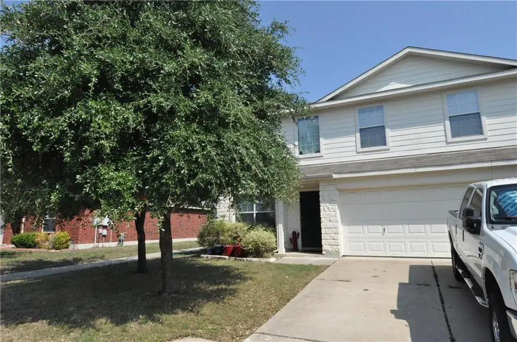 121 Pheasant Trail, Bastrop