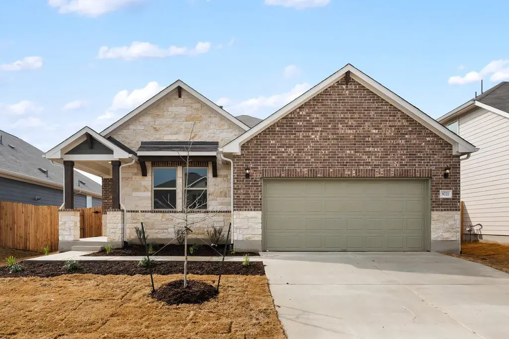 9721 Serene Bliss Lane, Buda
