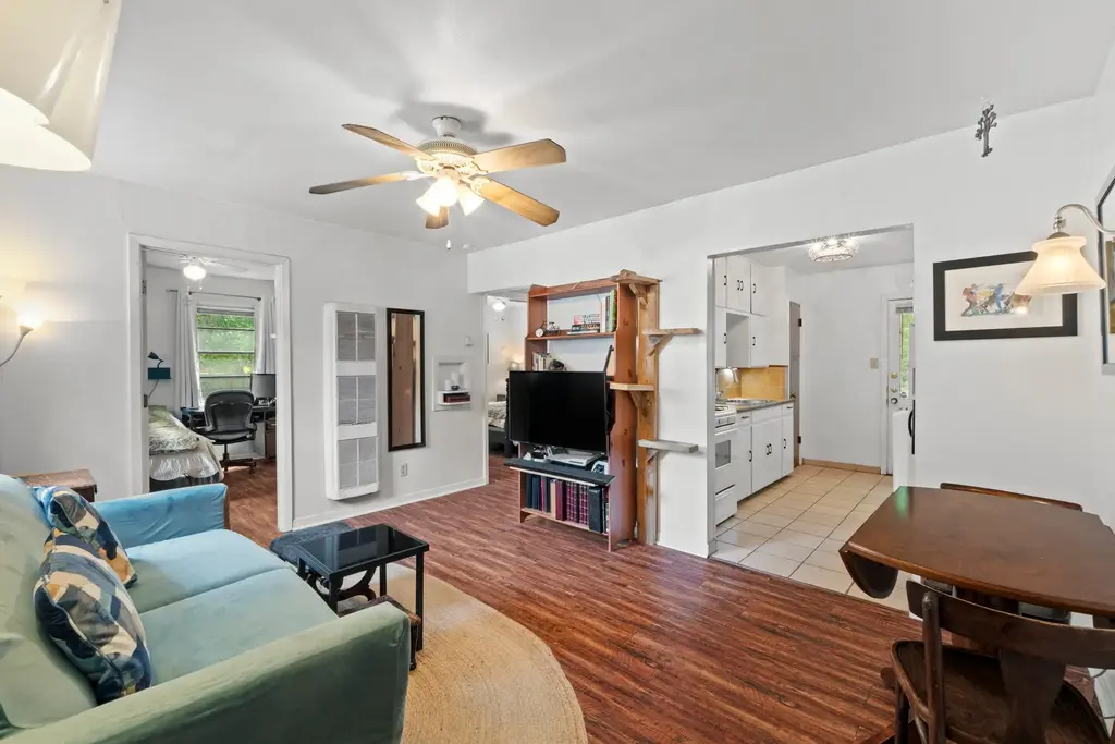 1013 Romeria Drive, Austin