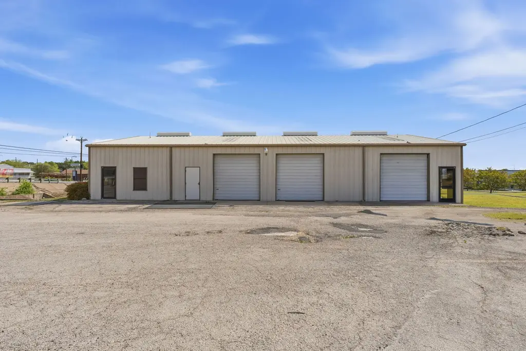 9219 Highway 290 W, Austin