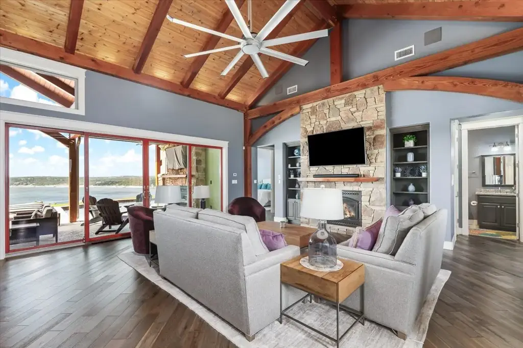 1604 Watercliffe Drive, Lago Vista