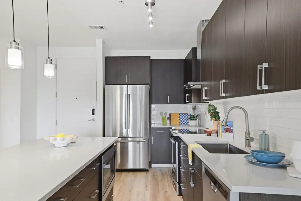 6444 Burnet Road 403, Austin