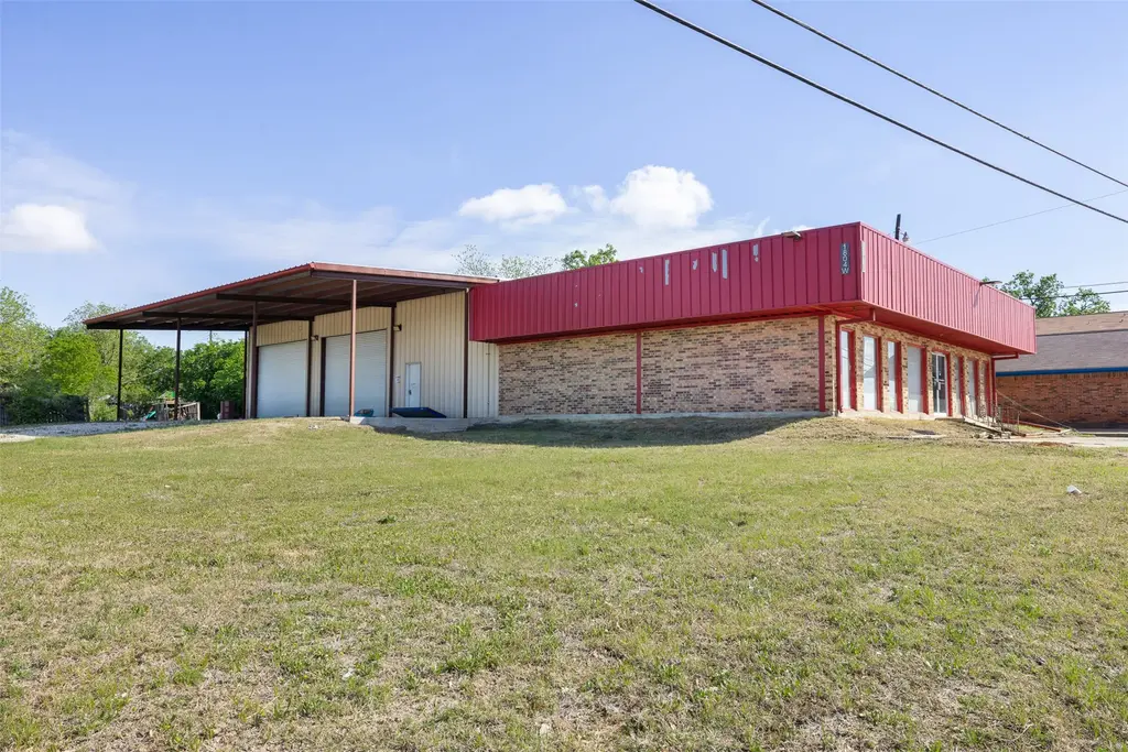 1804 W Cameron Avenue, Rockdale