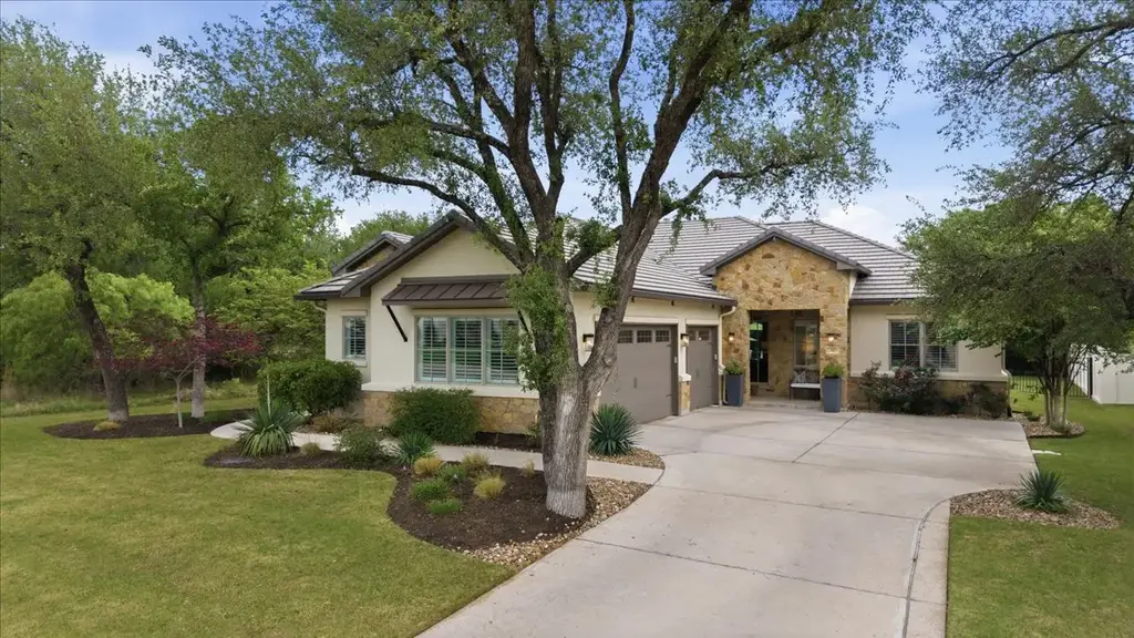 310 Flint Ridge Trail, Georgetown
