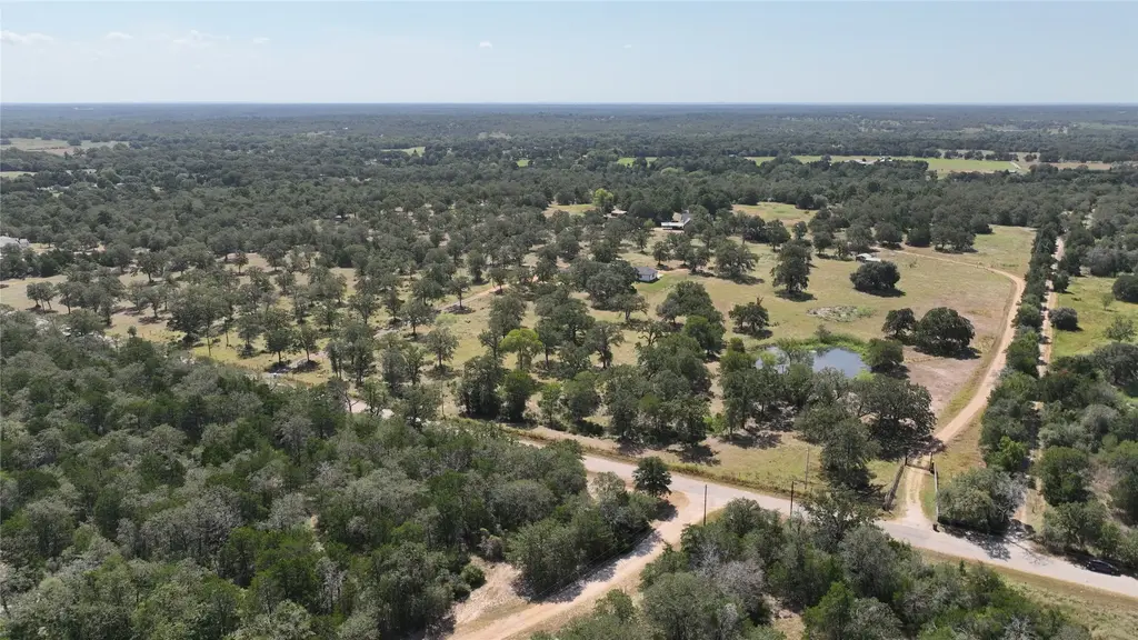 213 Joe Cole Lane, Smithville
