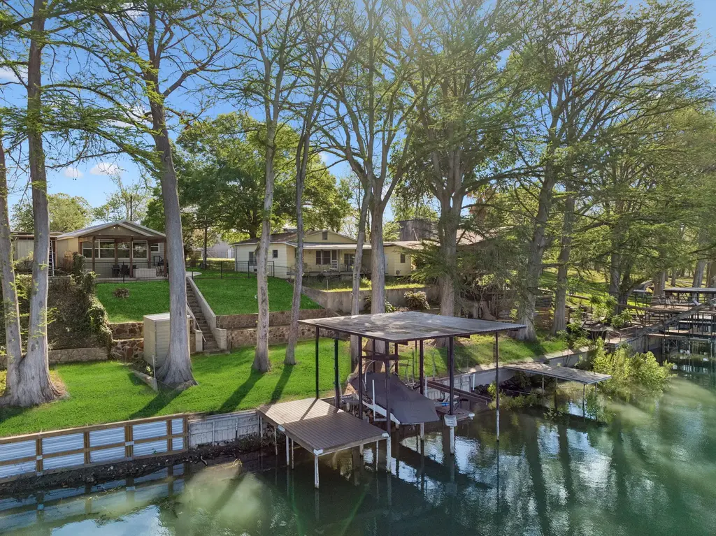 230 Lee Street, Seguin