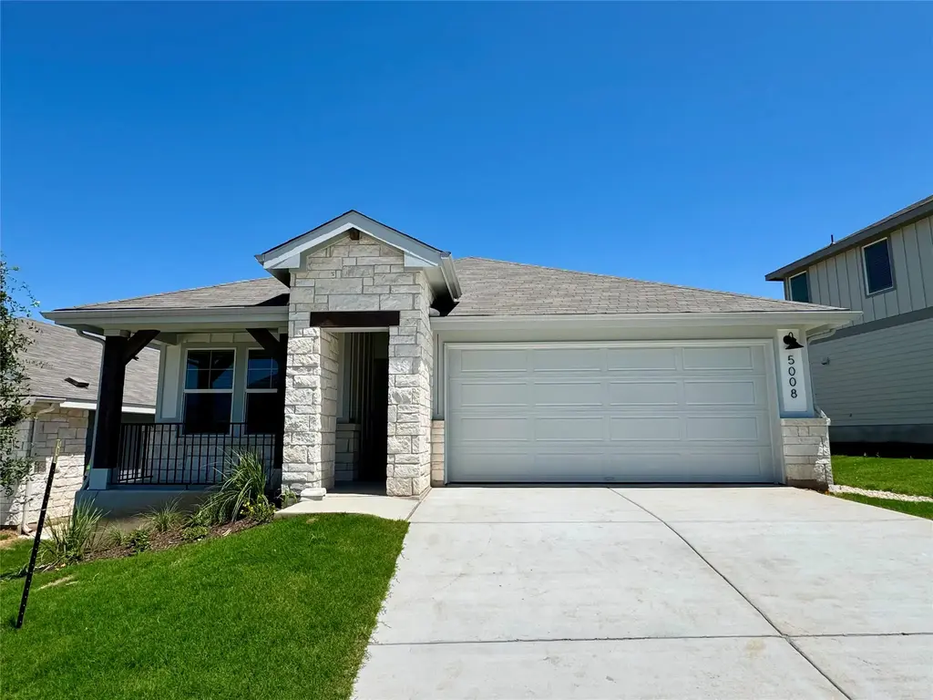 5008 Stockton Lane, Del Valle