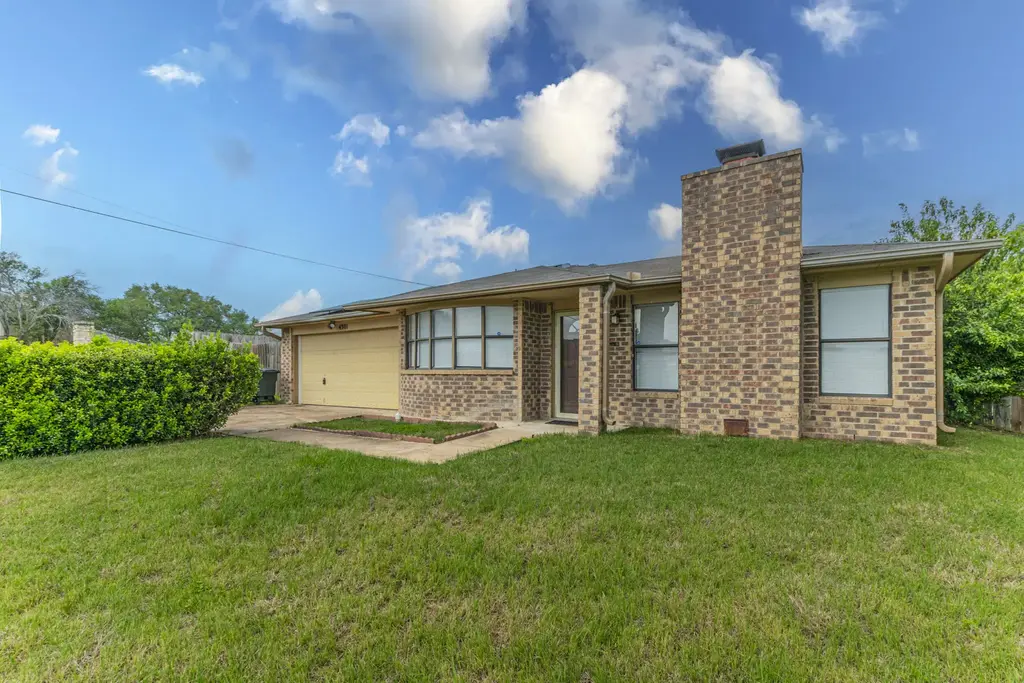 4301 River Oaks Drive, Killeen