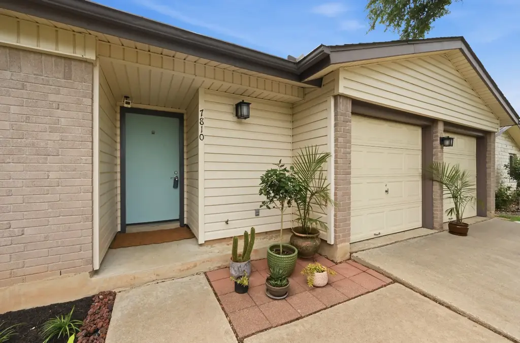 7810 Wakefield Drive, Austin