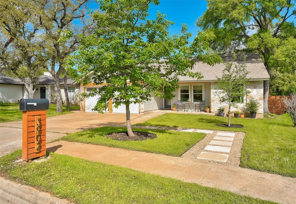 3902 Holt Drive, Austin