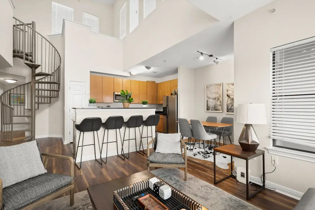 2502 Leon Street 512, Austin