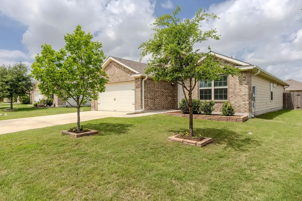 105 Balsam Street, Hutto