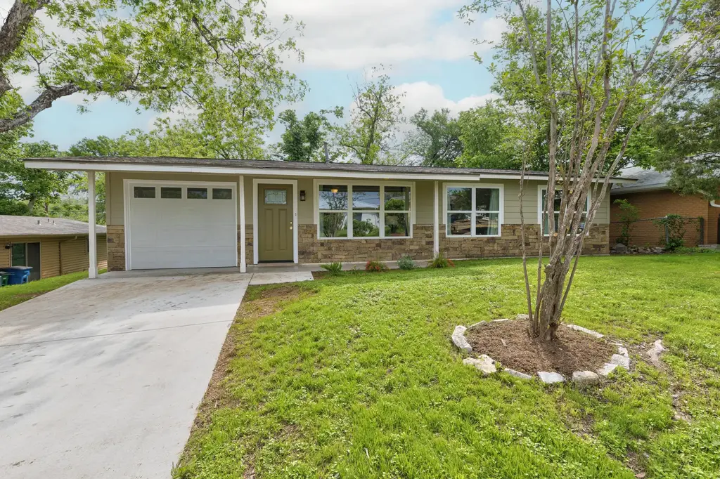 1813 Loreto Drive, Austin