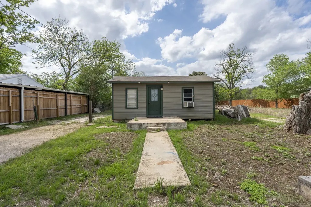 1130 Gravel Street, San Marcos
