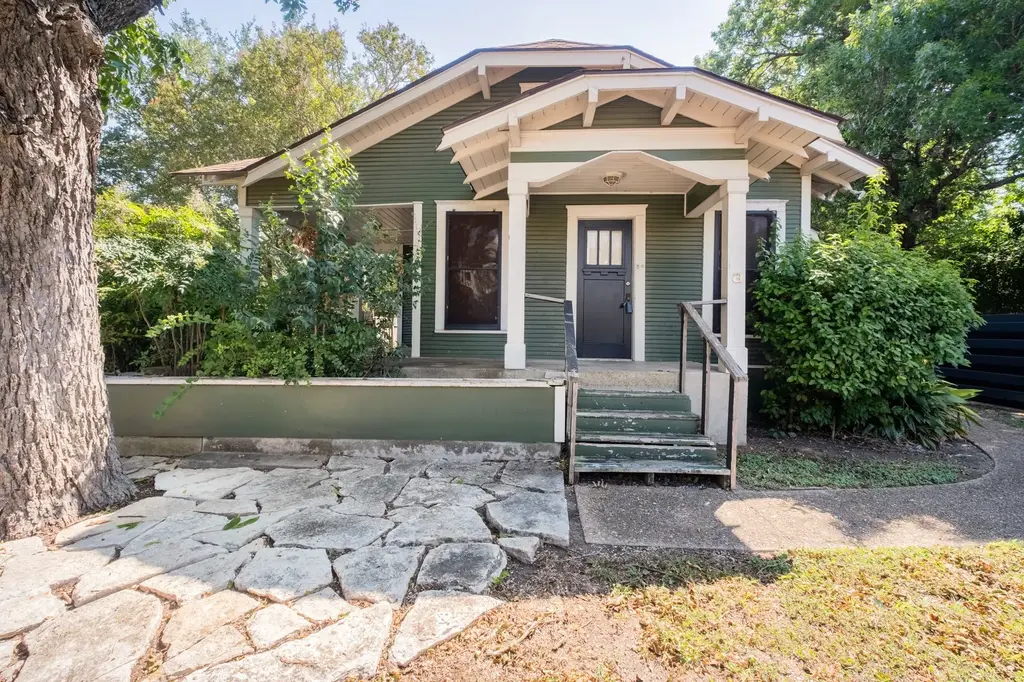 807 E 45 Street, Austin