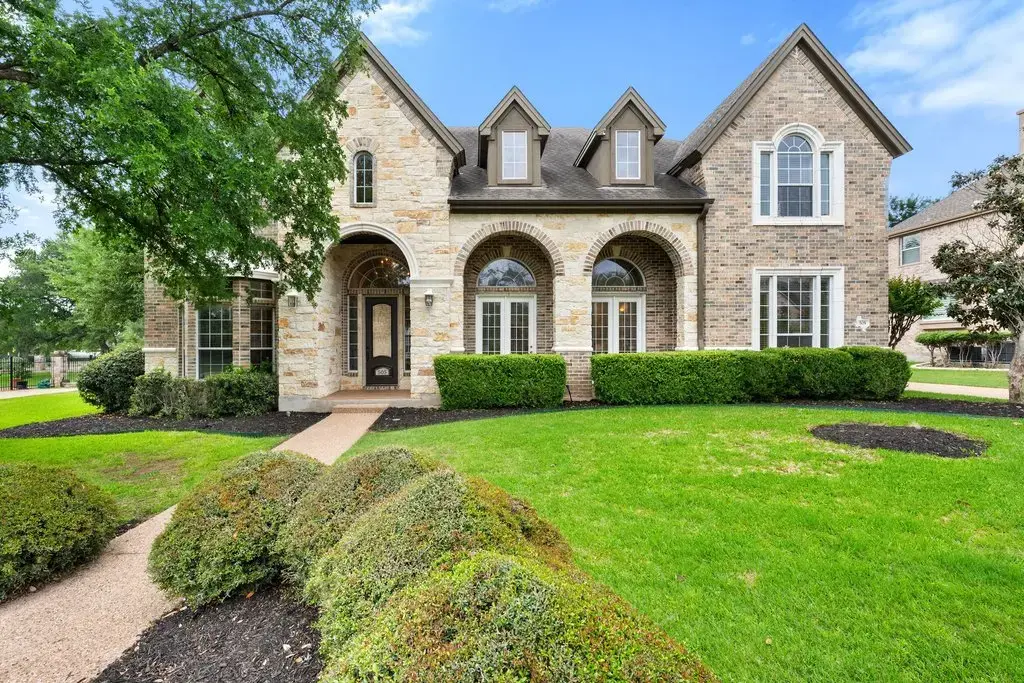 505 Sarazen Loop S, Georgetown