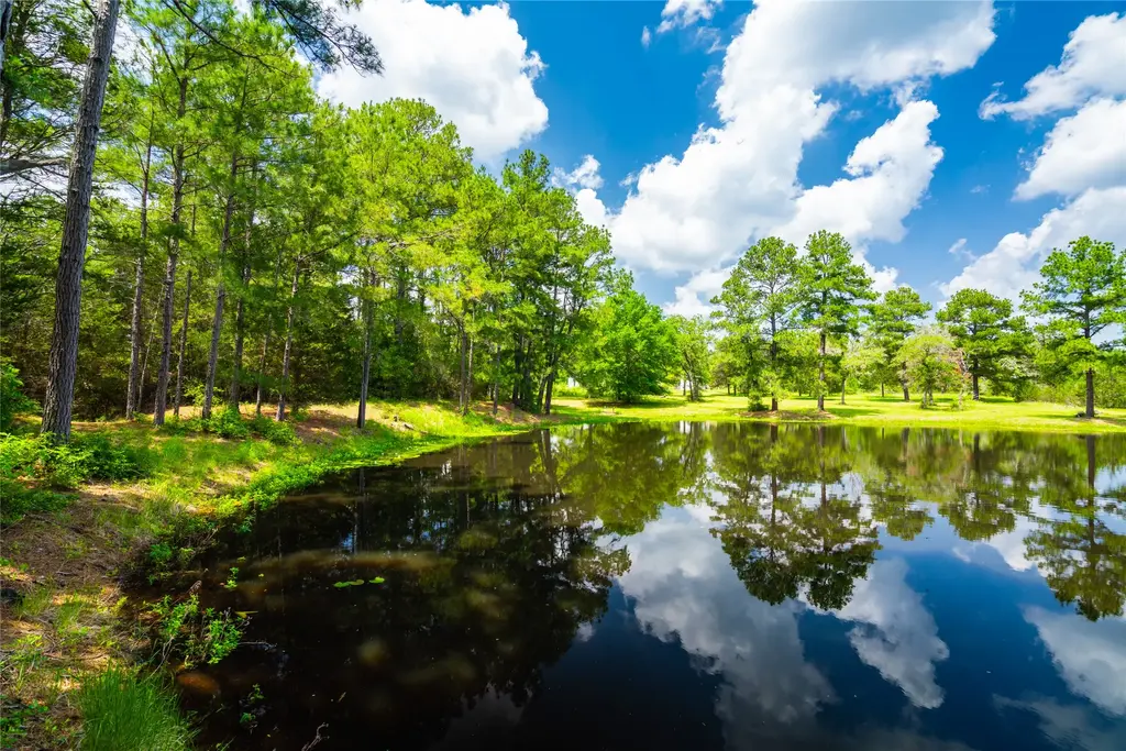 677 Old Antioch Road, Smithville