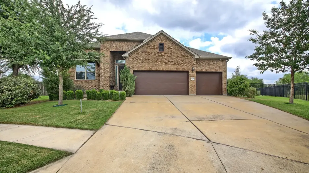 17028 John Michael Drive, Manor