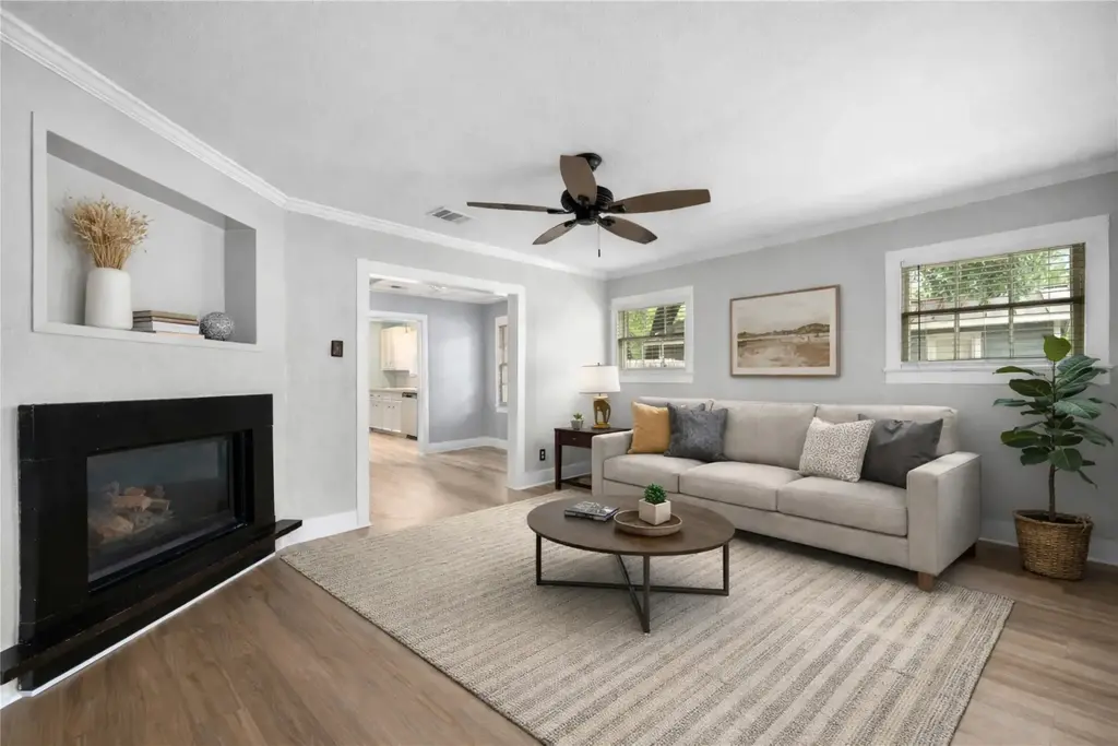 1216 S Myrtle Street, Georgetown
