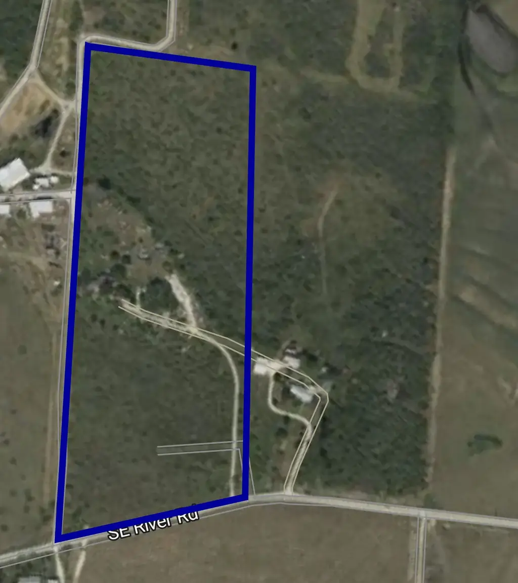 4921 Se River Road, Martindale