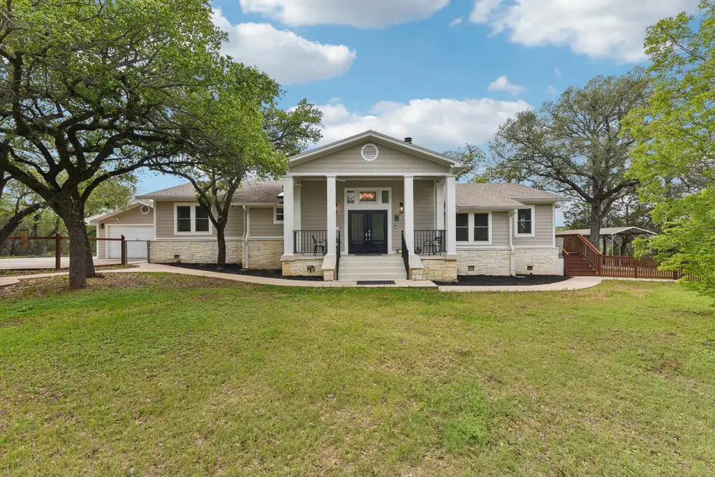126 County Road 420 Road, Spicewood