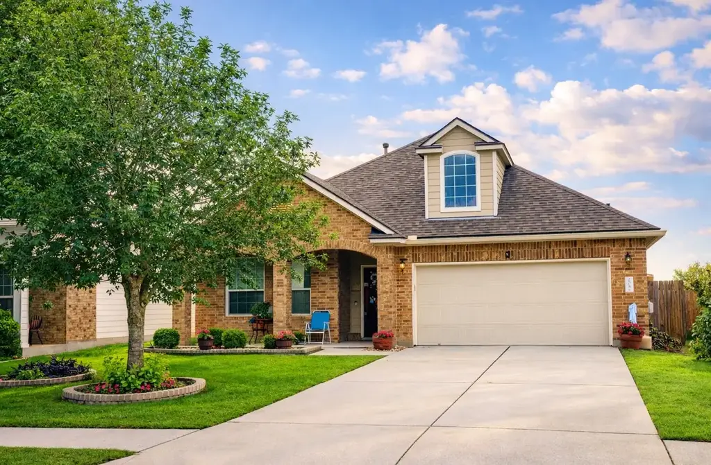 208 Birch Drive, Kyle