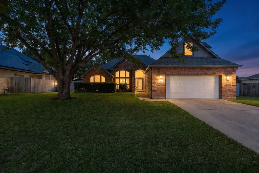 127 River Park Lane, Georgetown
