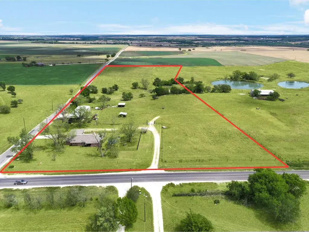 1601 Cr 463 (and Cr 465), Elgin