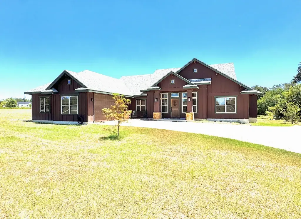 1094 Raintree Lane, Elgin