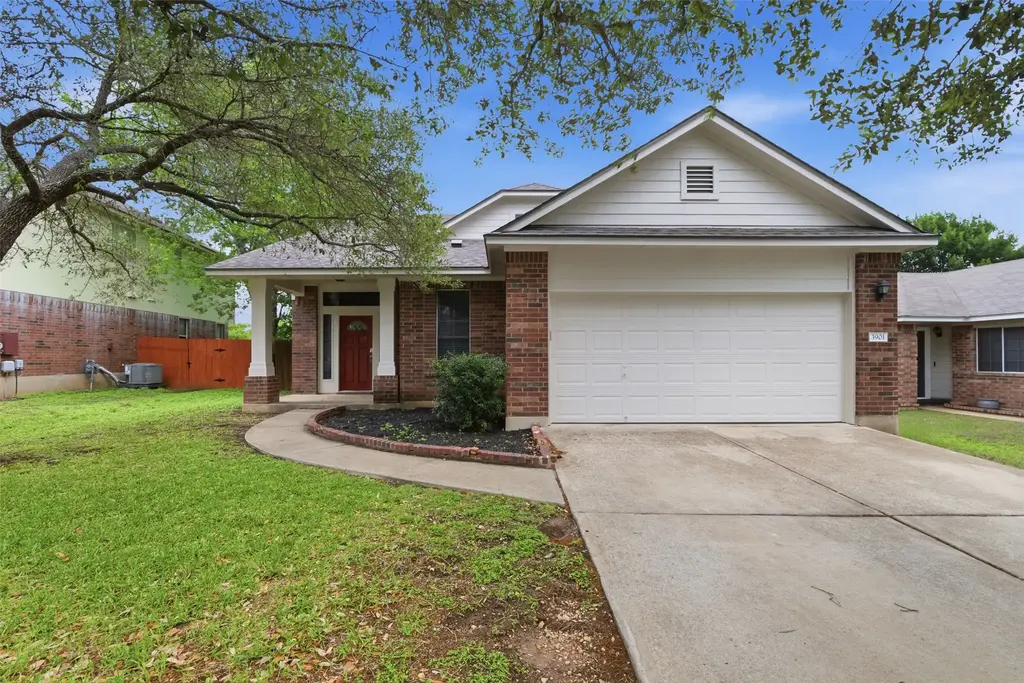 3901 Whitey Ford Way, Round Rock