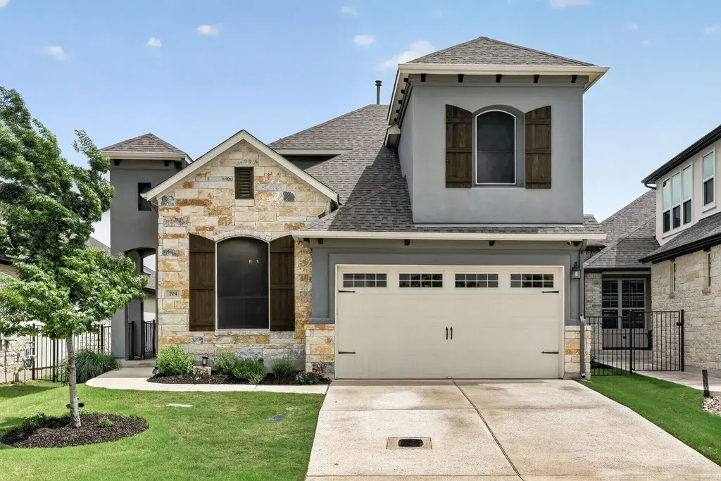704 Faith Drive, Liberty Hill