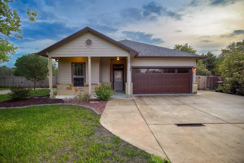 129 Haliimaile Lane, Bastrop