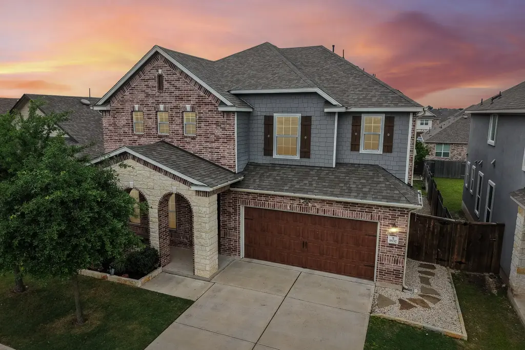 1832 Stinnett Drive, Leander