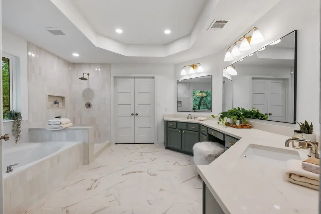 5740 Republic Of Texas Boulevard, Austin