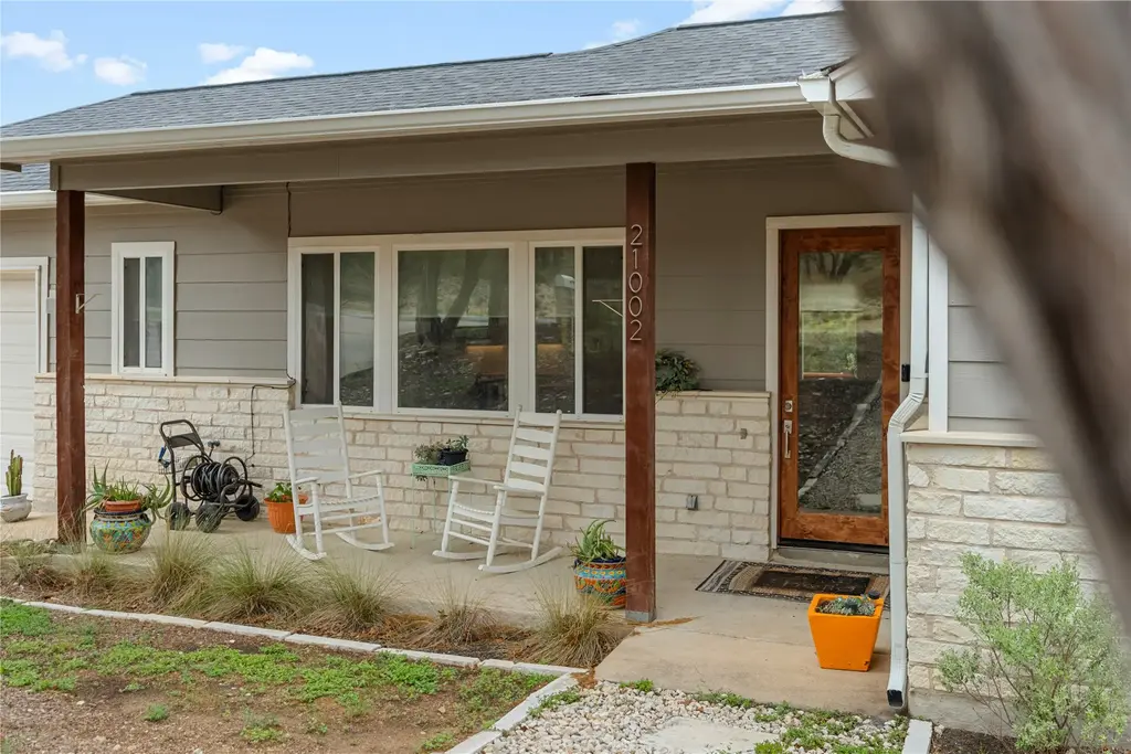 21002 Brewer Lane, Lago Vista