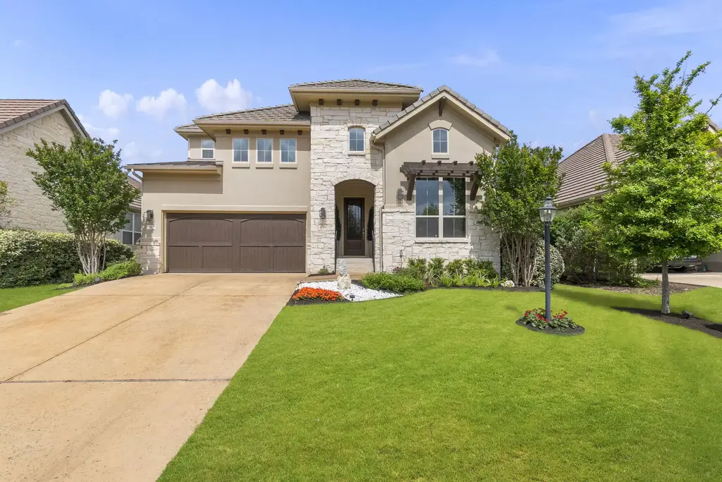 307 Maxwell Way 20, Lakeway