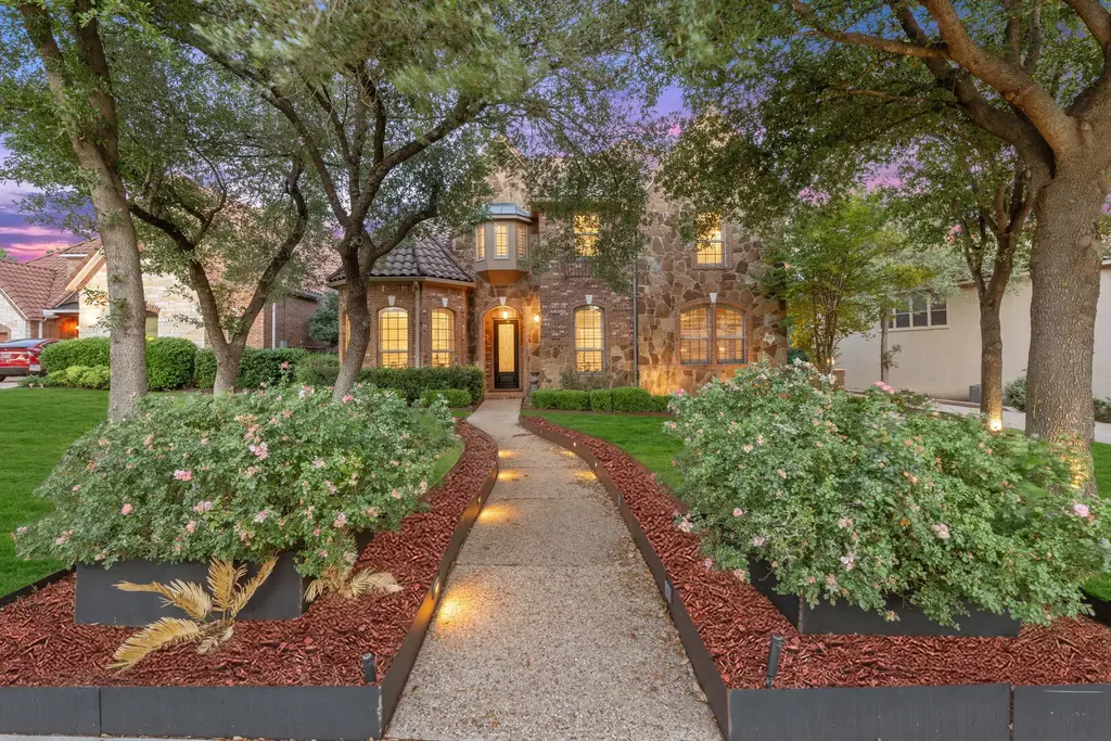 1917 Lakecliff Hills Lane, Austin