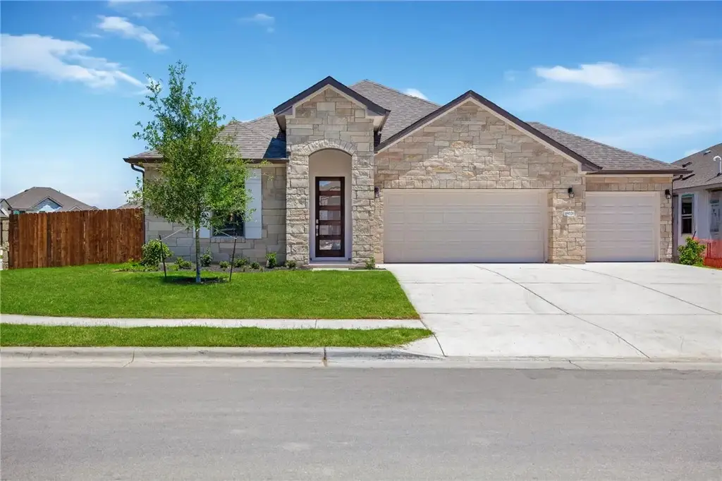 18021 Civorno Drive, Pflugerville