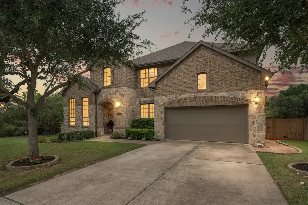 426 Sand Hills Lane, Austin
